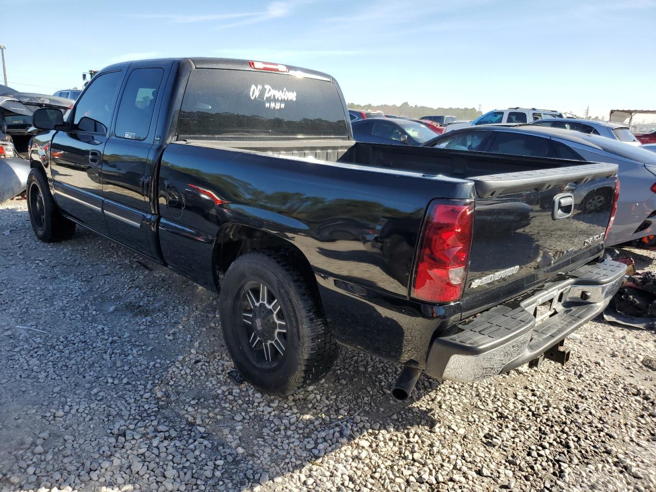 Obraz 2 z 2005 CHEVROLET SILVERADO C1500 2005 z VIN 2GCEC19V251357452