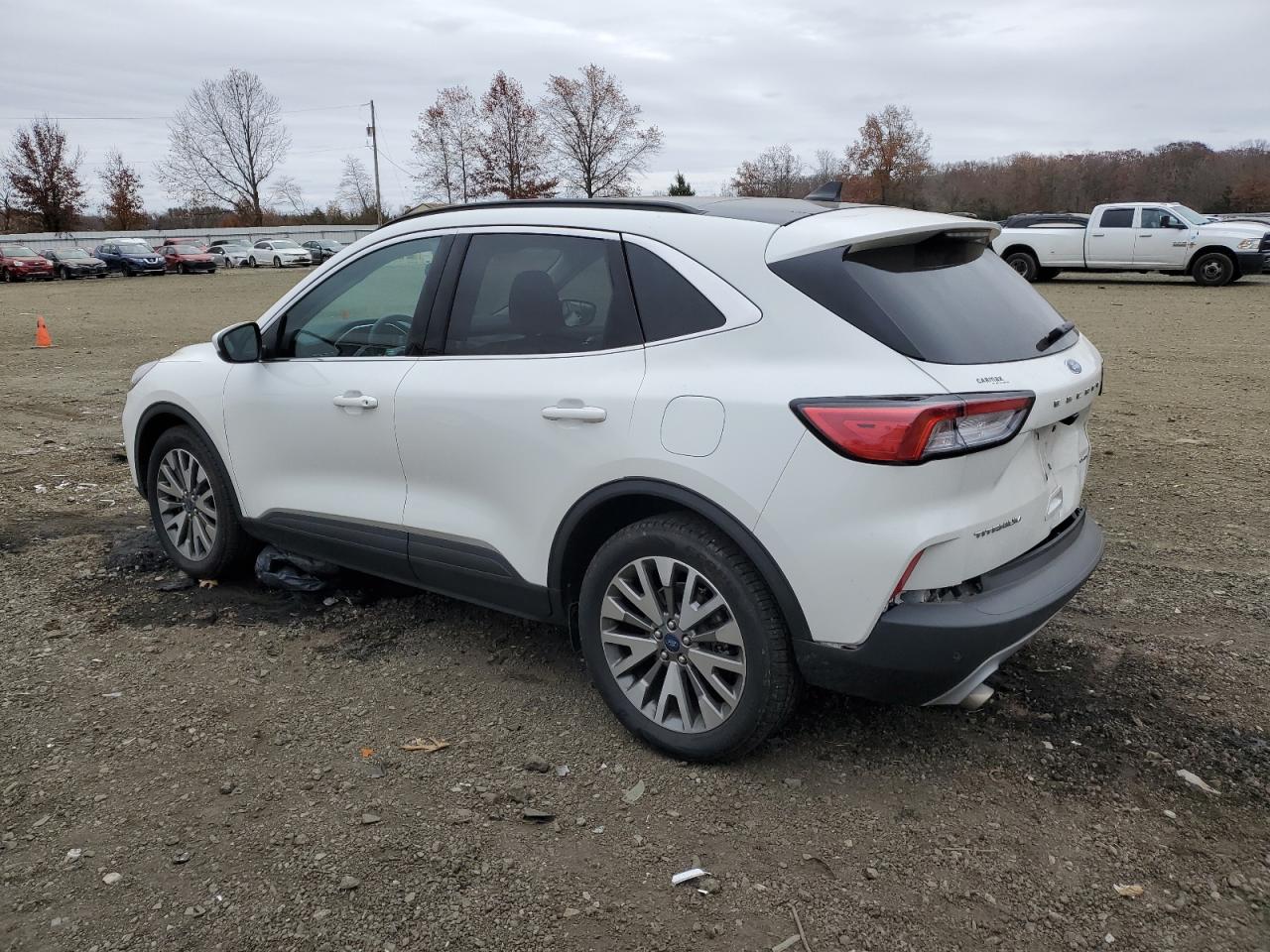 Image 2 of 2022 FORD ESCAPE TITANIUM 2022 with VIN 1FMCU9J96NUA26276