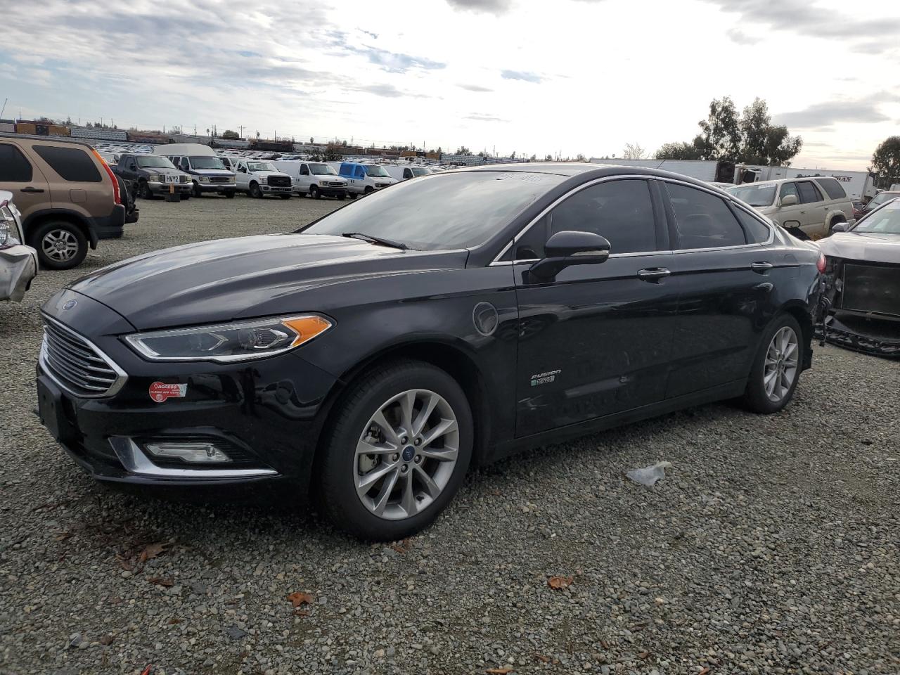 Изображение 1 2017 FORD FUSION SE PHEV 2017 с VIN 3FA6P0PU4HR414009
