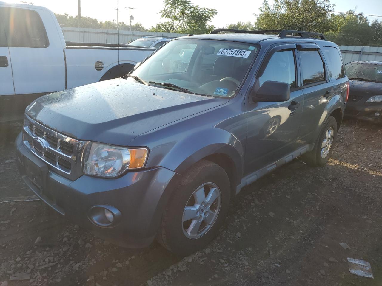Obraz 2010 FORD ESCAPE XLT 2010