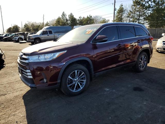 Изображение 1 2019 TOYOTA HIGHLANDER SE 2019 с VIN 5TDJZRFH2KS920577