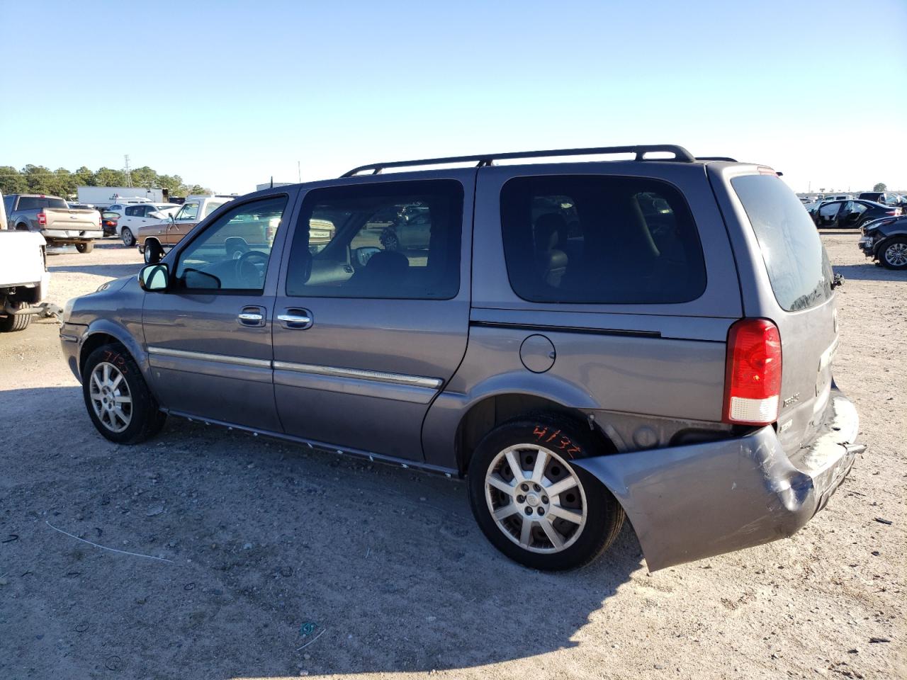 Image 2 of 2007 BUICK TERRAZA CX 2007 with VIN 5GADV23W37D168220