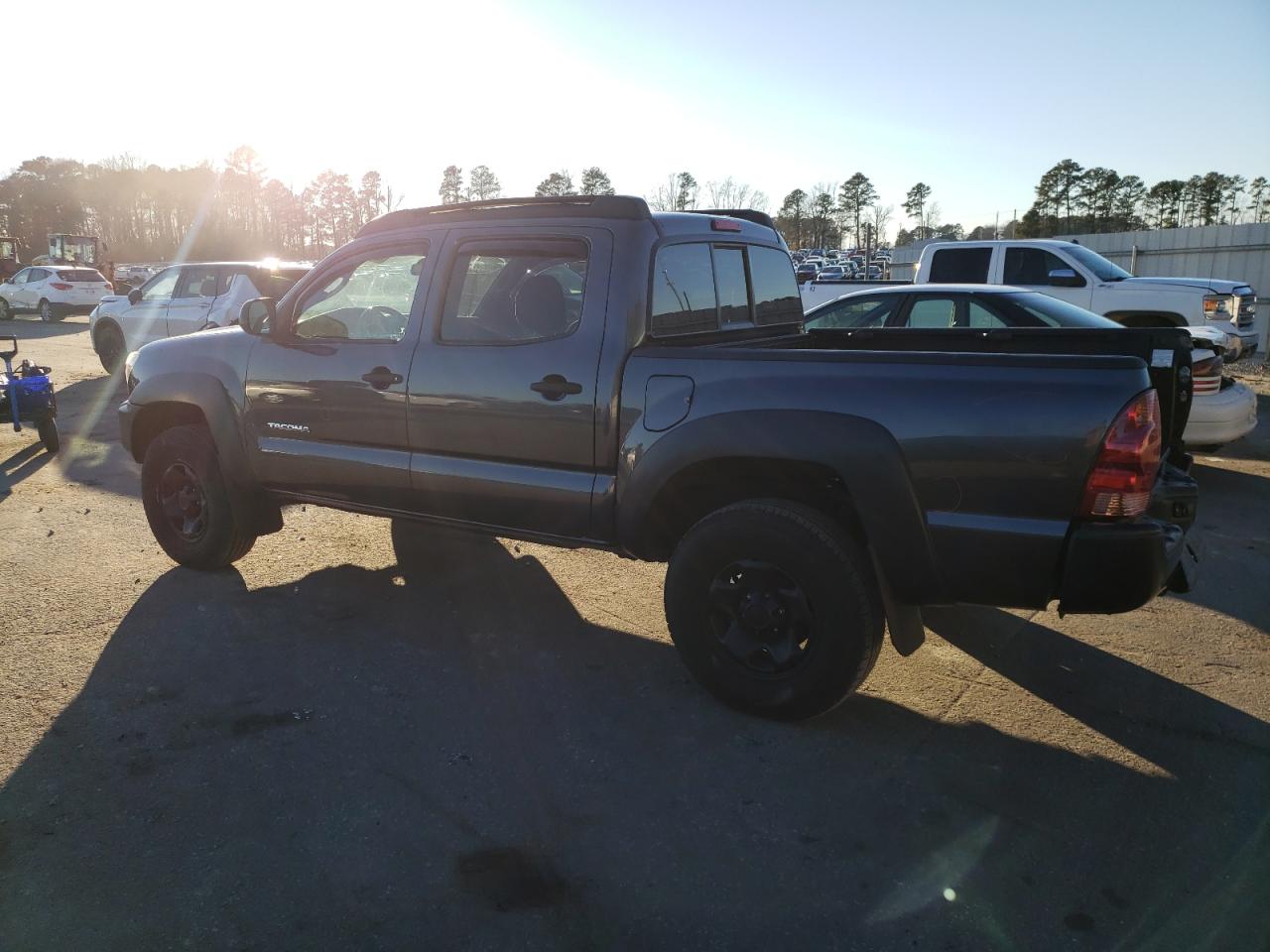 Изображение 2 2015 TOYOTA TACOMA DOUBLE CAB PRERUNNER 2015 с VIN 5TFJX4GN1FX048759