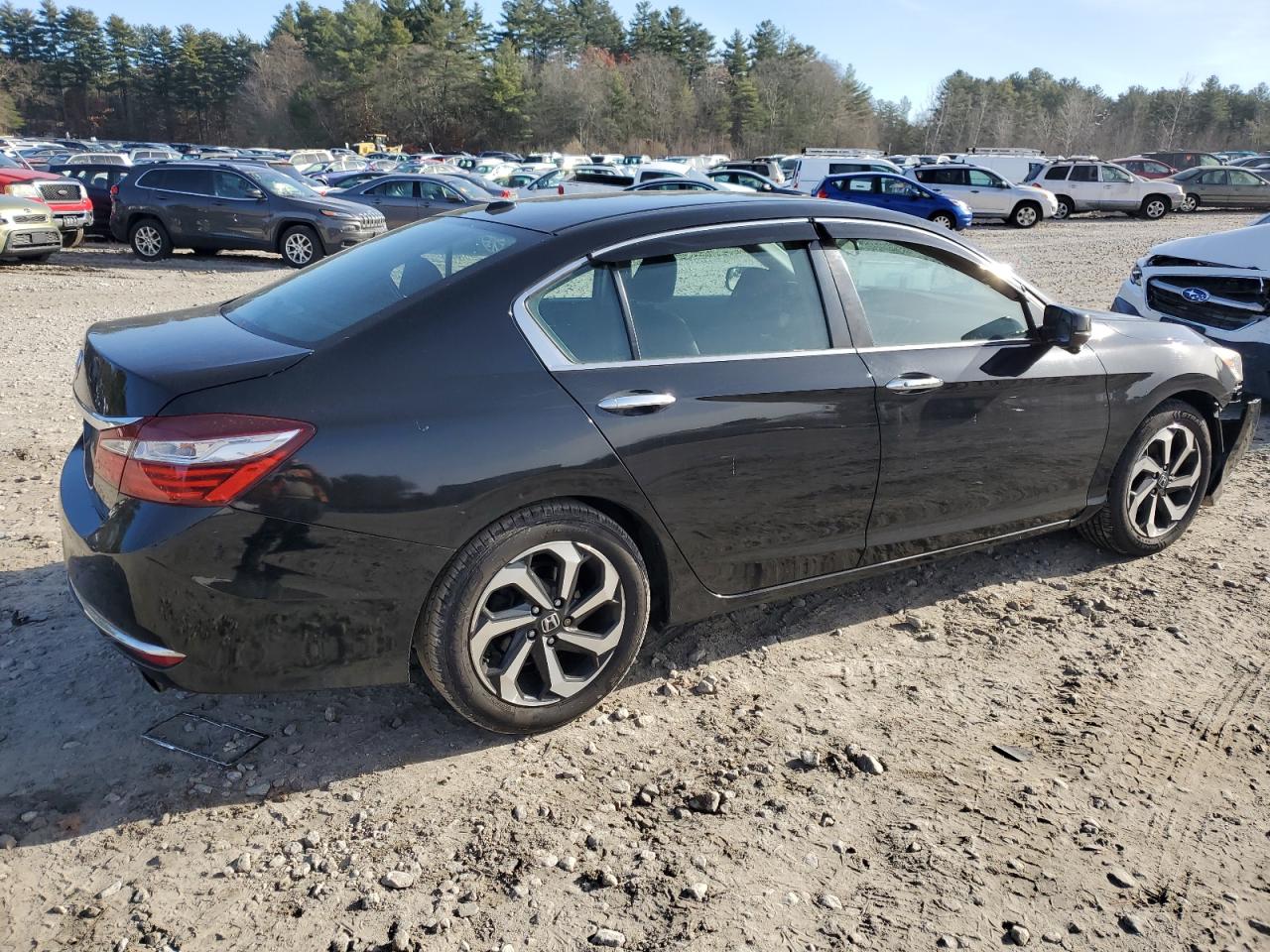 Image 3 of 2016 HONDA ACCORD EX 2016 with VIN 1HGCR2F7XGA113575