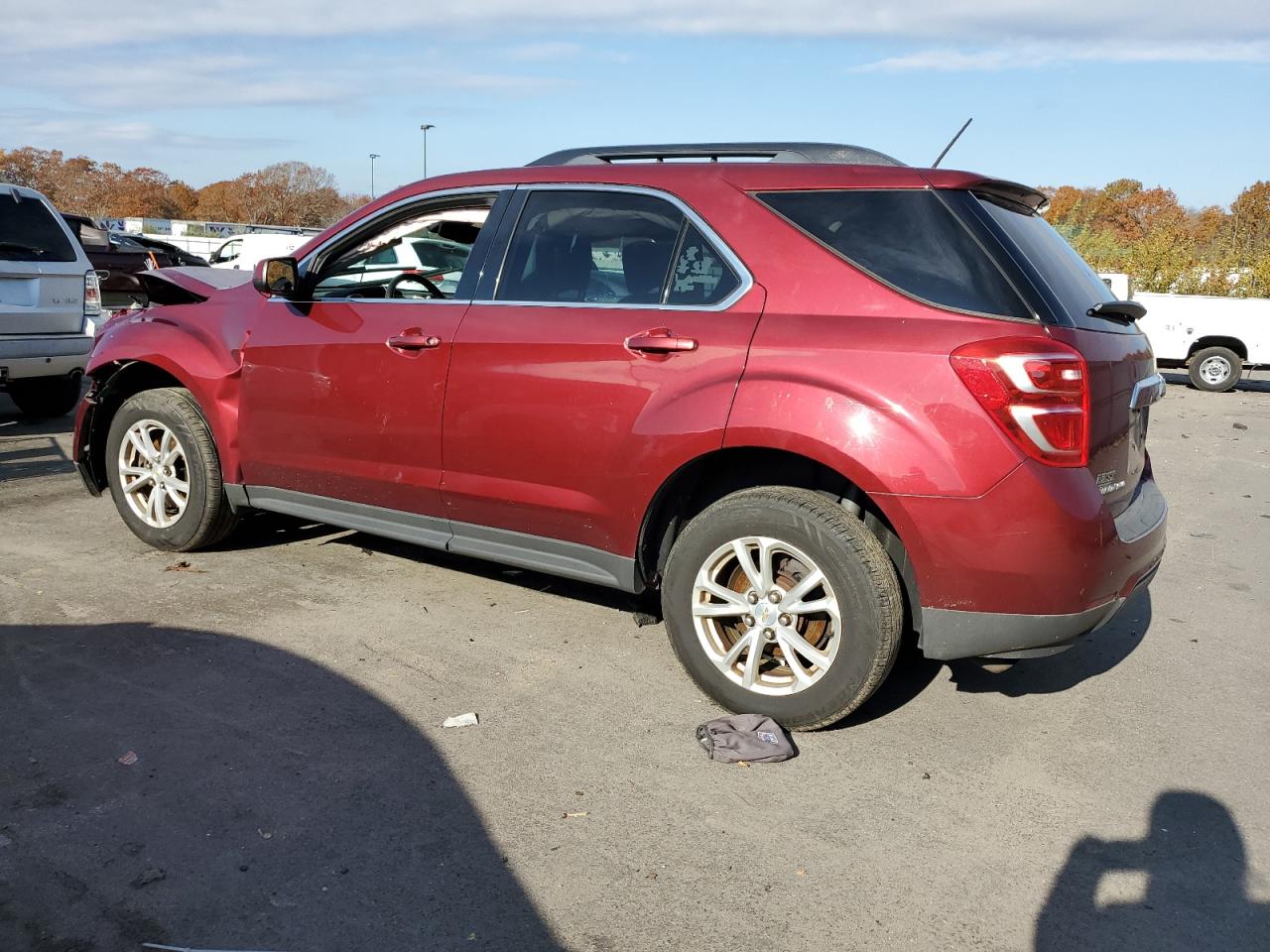 Image 2 of 2017 CHEVROLET EQUINOX LT 2017 with VIN 2GNFLFEK5H6102418
