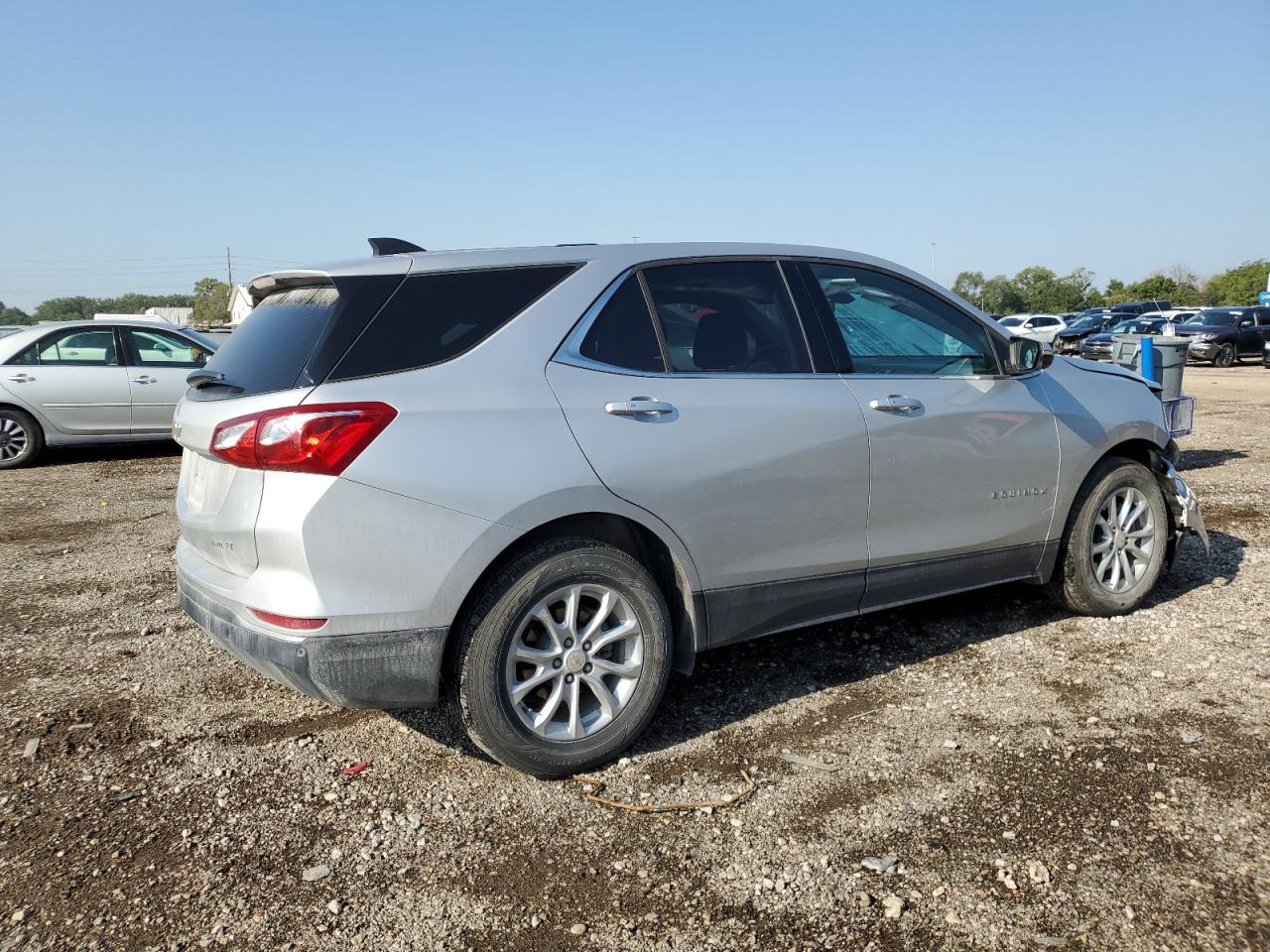 Obraz 3 z 2019 CHEVROLET EQUINOX LT 2019 z VIN 2GNAXUEV7K6295031