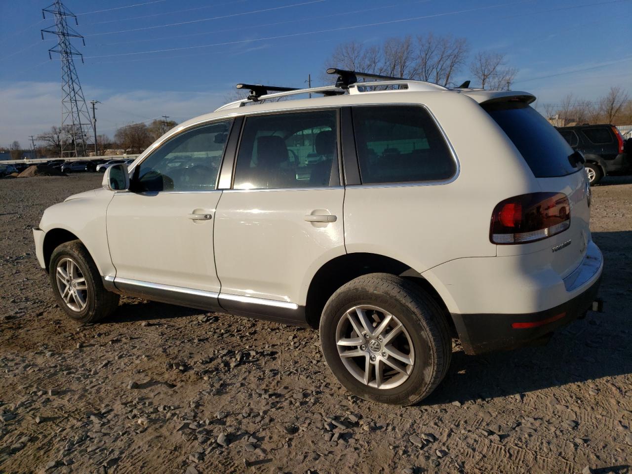 Obraz 2 z 2010 VOLKSWAGEN TOUAREG V6 2010 z VIN WVGBF7A98AD001318