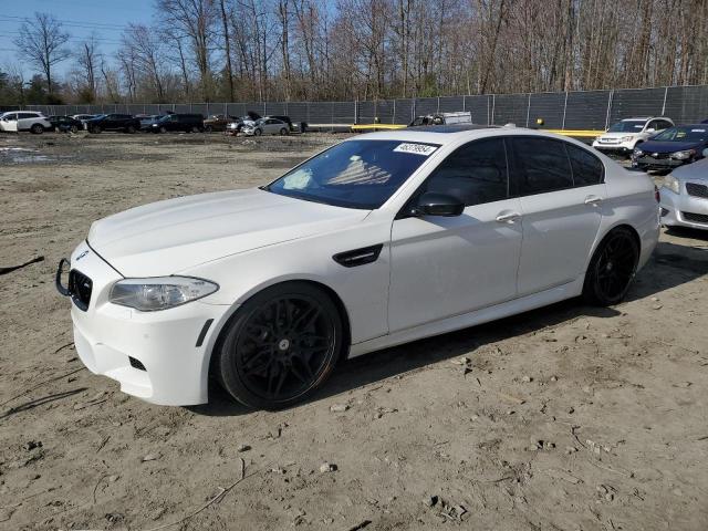 2013 BMW M5  2013 image
