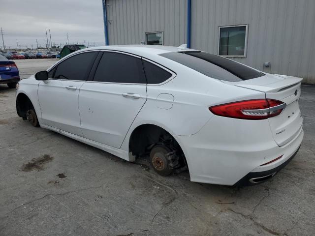 Image 2 of 2019 FORD FUSION TITANIUM 2019 with VIN 3FA6P0K9XKR243180