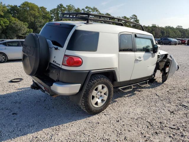 Image 3 of 2010 TOYOTA FJ CRUISER  2010 with VIN JTEBU4BF8AK088478