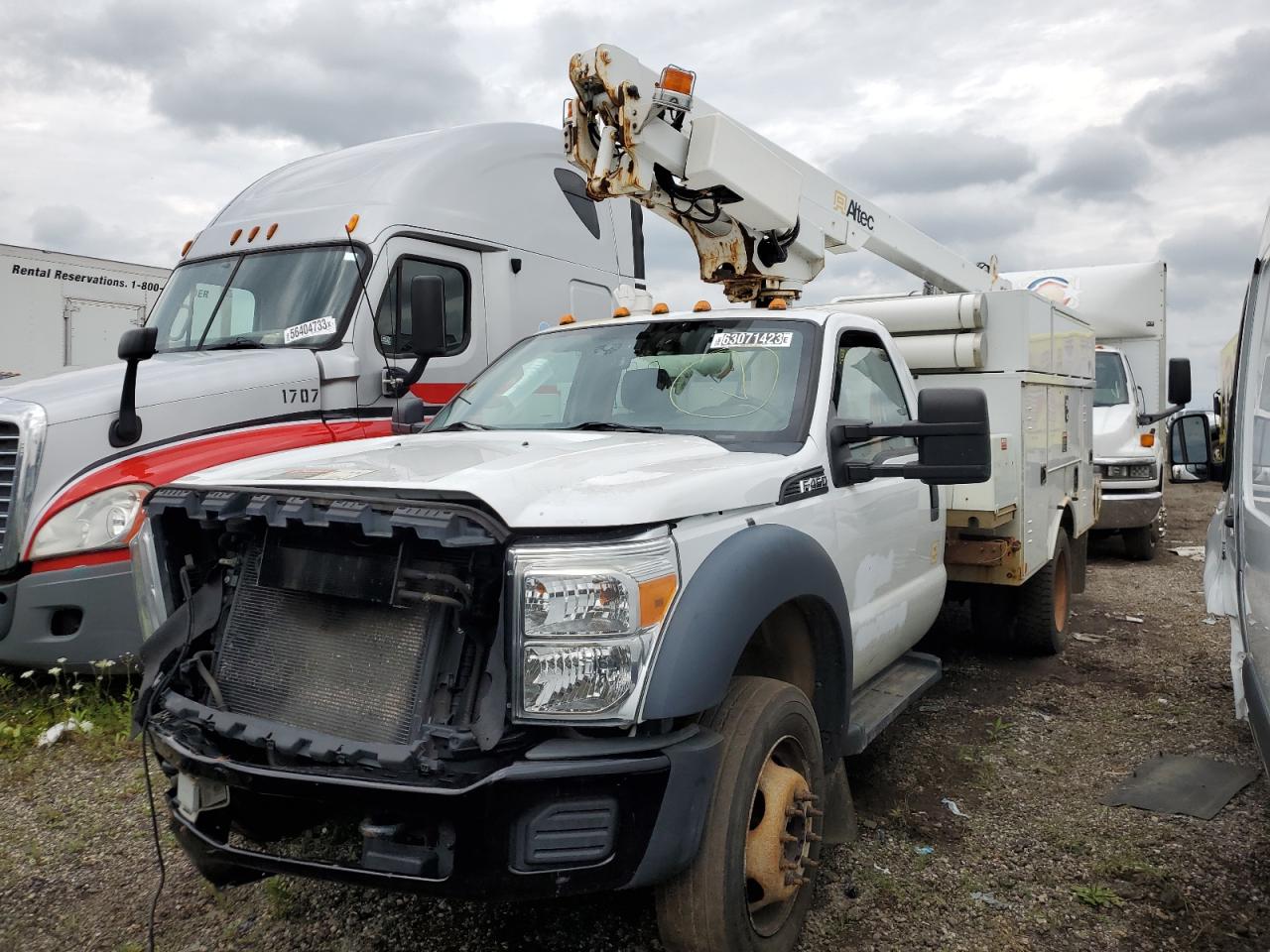 Изображение 2 2015 FORD F450 SUPER DUTY 2015 с VIN 1FDUF4GY6FEC05347