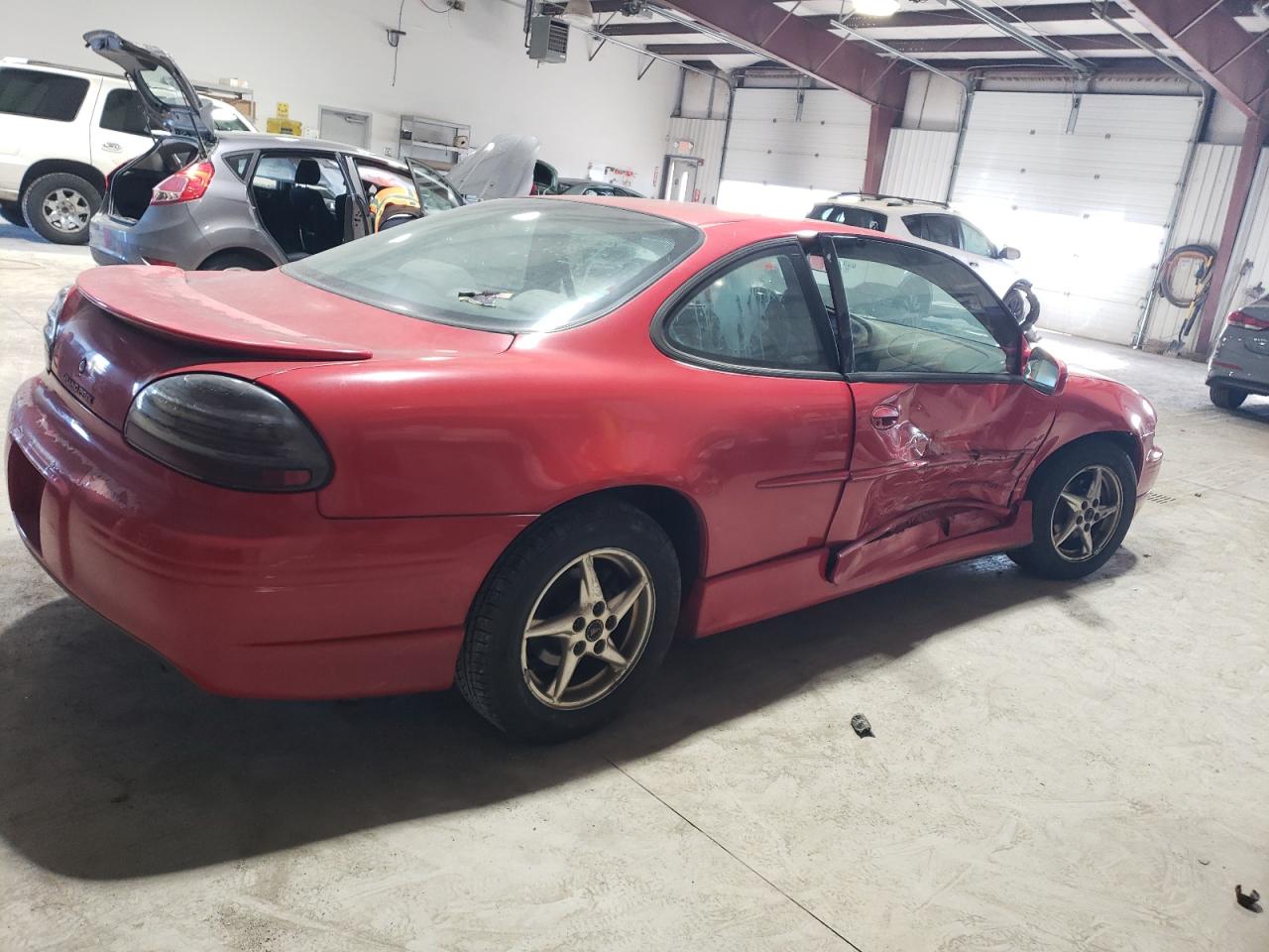 Изображение 3 2002 PONTIAC GRAND PRIX GT 2002 с VIN 1G2WP12KX2F278760