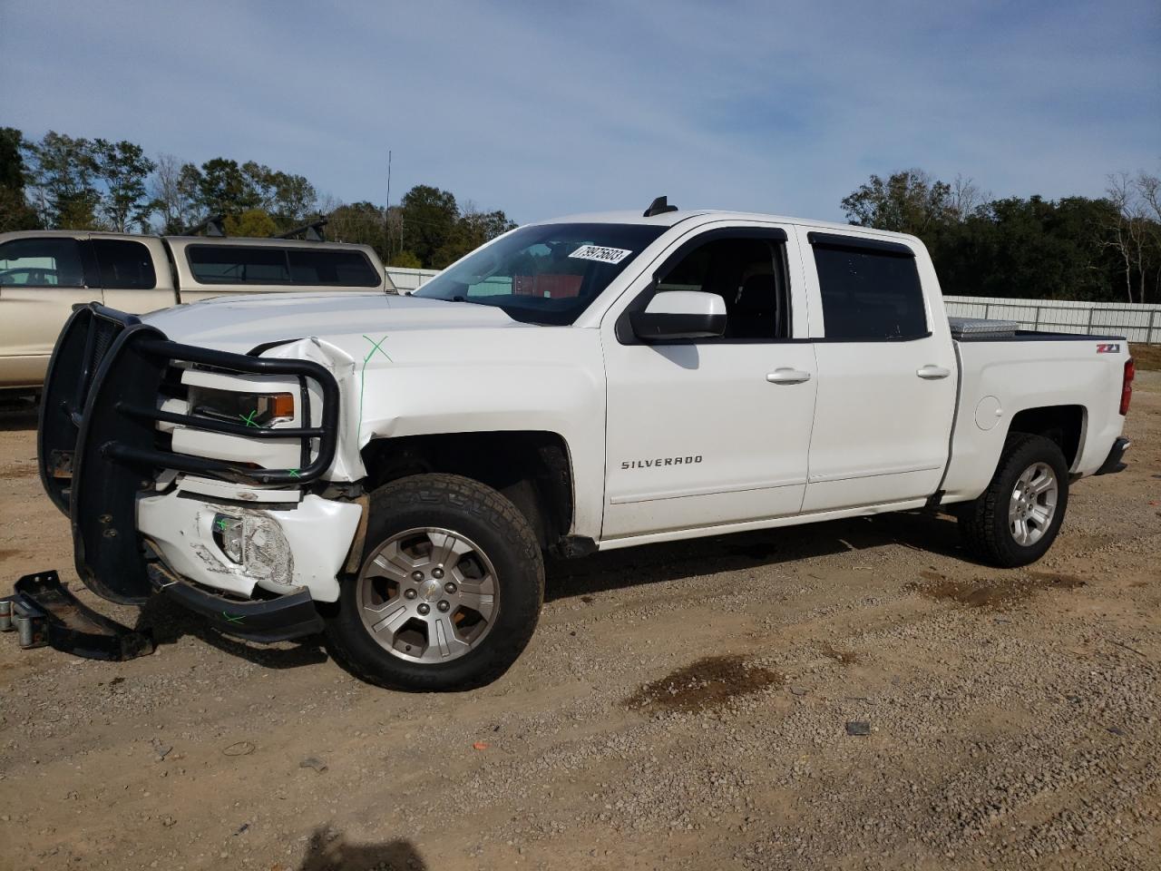 Изображение 1 2017 CHEVROLET SILVERADO K1500 LT 2017 с VIN 3GCUKREC1HG278982