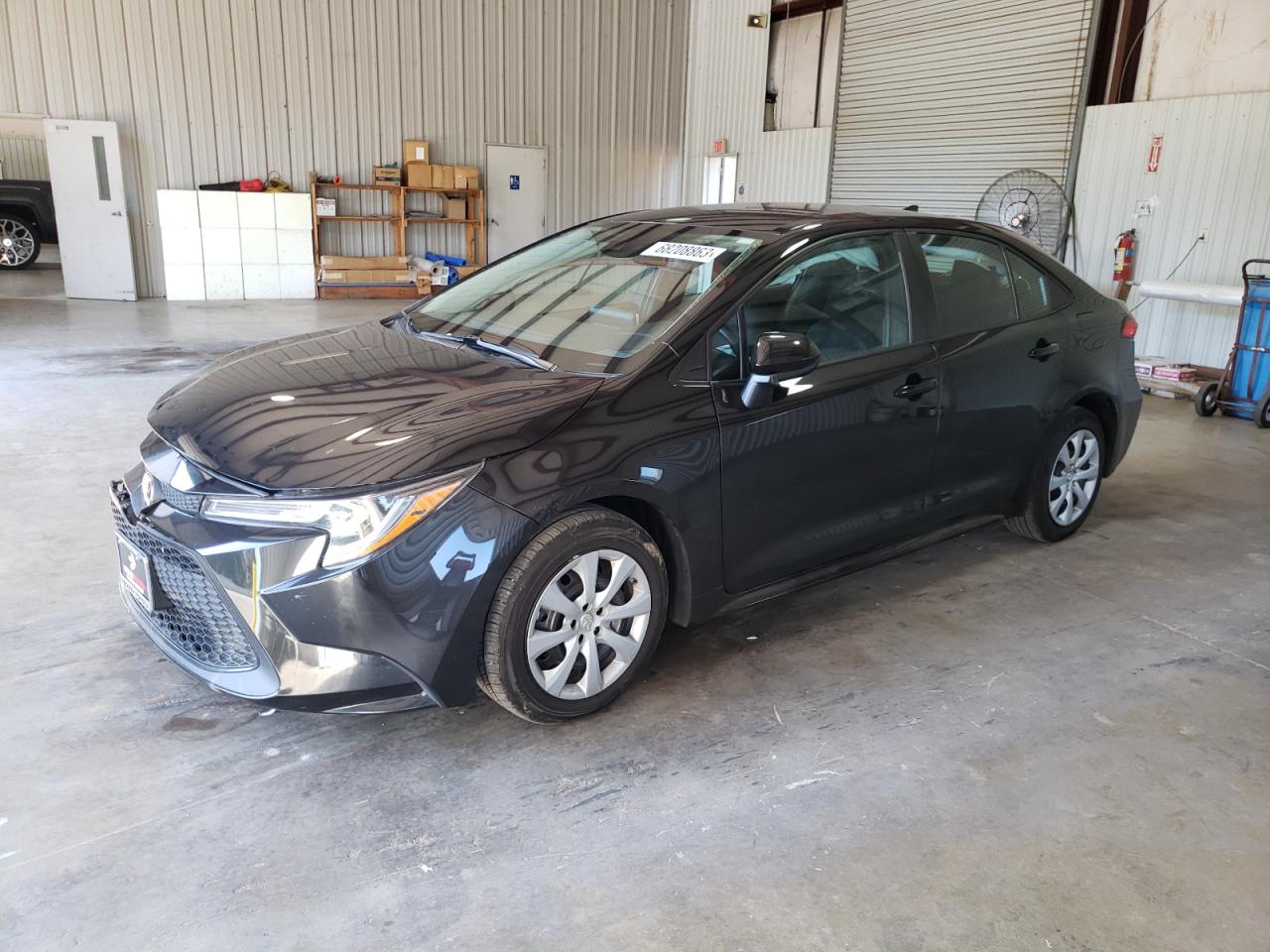 Image 1 of Toyota Corolla Le 2021 with VIN 5YFEPMAE6MP192605