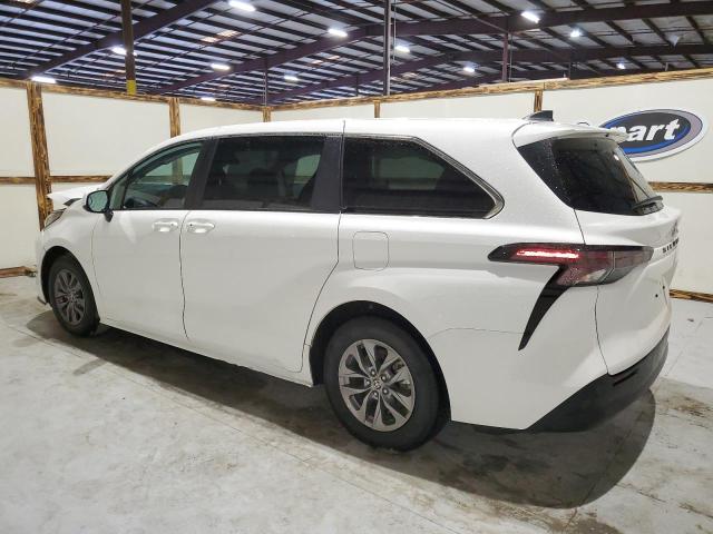 Изображение 2 2023 TOYOTA SIENNA LE 2023 с VIN 5TDKRKEC3PS162130