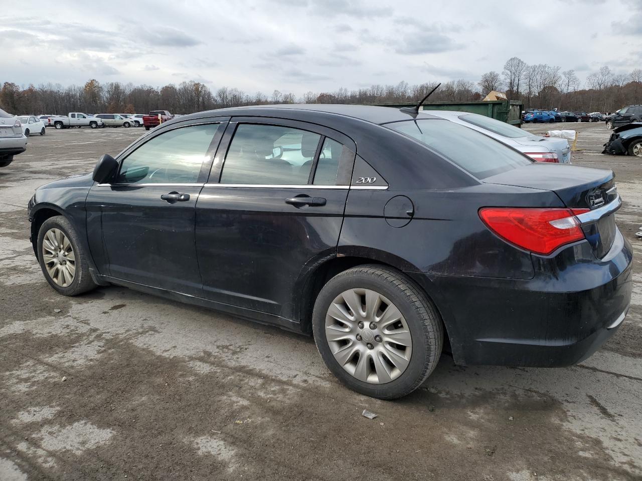 Obraz 2 z 2014 CHRYSLER 200 LX 2014 z VIN 1C3CCBAB7EN210335