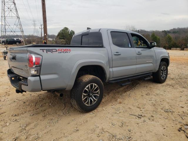 Obraz 3 z 2021 TOYOTA TACOMA DOUBLE CAB 2021 z VIN 3TYCZ5AN4MT011357