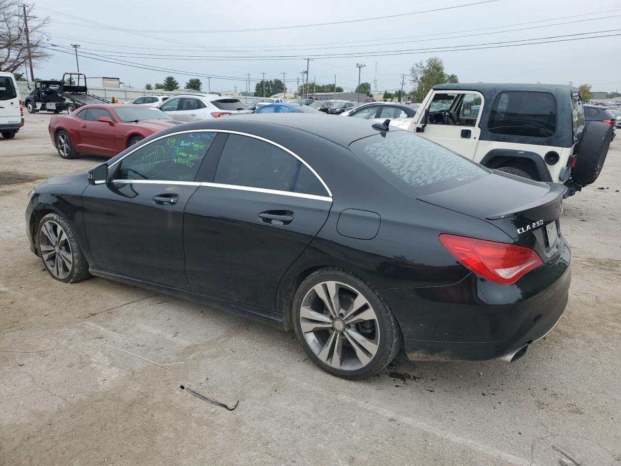 Image 2 of 2014 MERCEDES-BENZ CLA 250 2014 with VIN WDDSJ4EB3EN032934