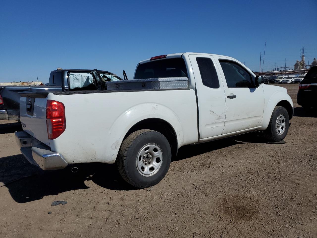 Image 3 of Nissan Frontier S 2016 with VIN 1N6BD0CT7GN781015