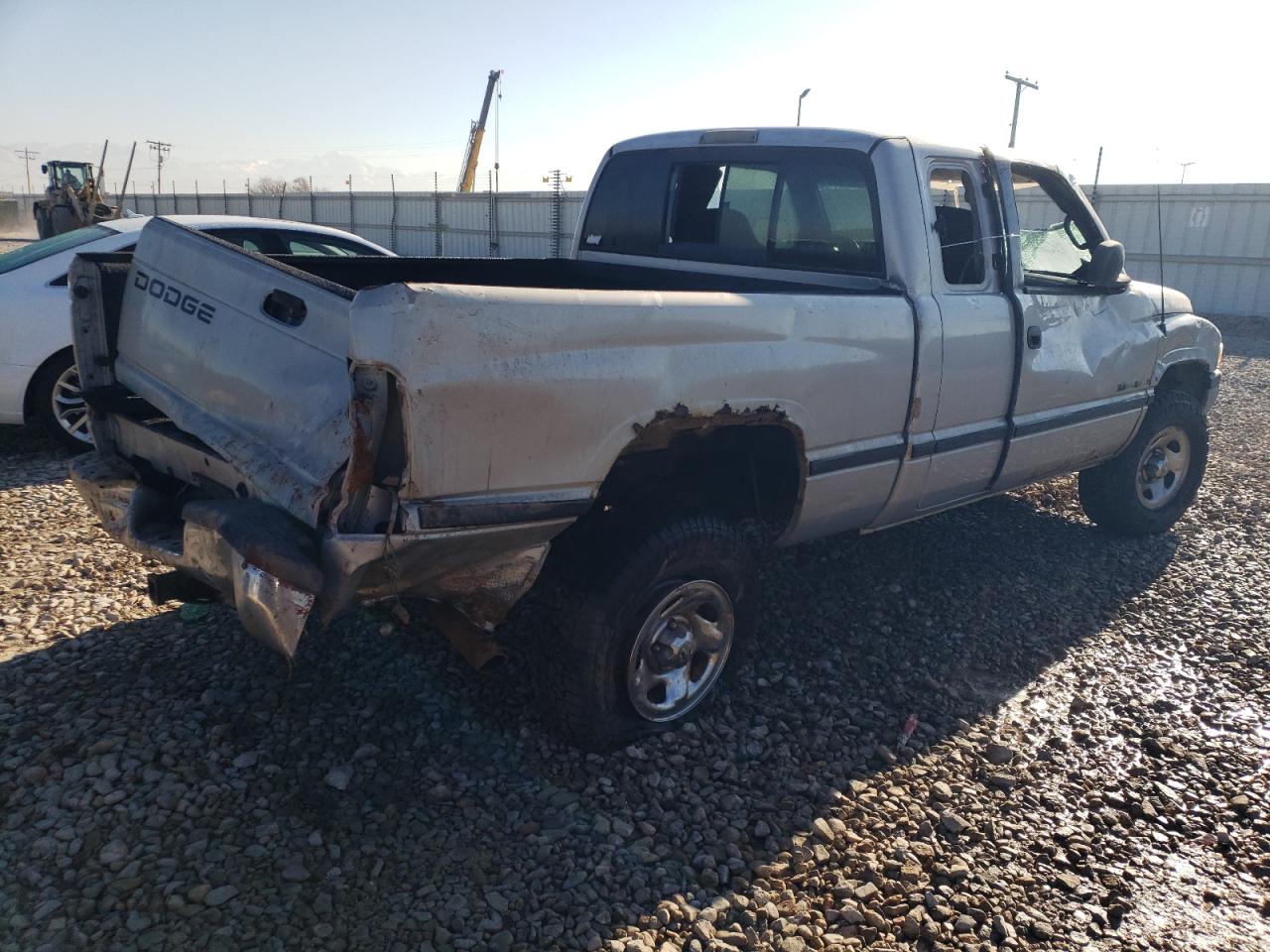 Изображение 3 1998 DODGE RAM 1500  1998 с VIN 3B7HF13Y1WG215688