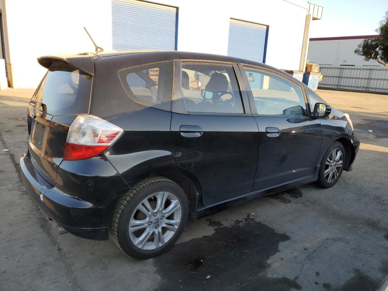 Image 3 of 2011 HONDA FIT SPORT 2011 with VIN JHMGE8H54BS003598
