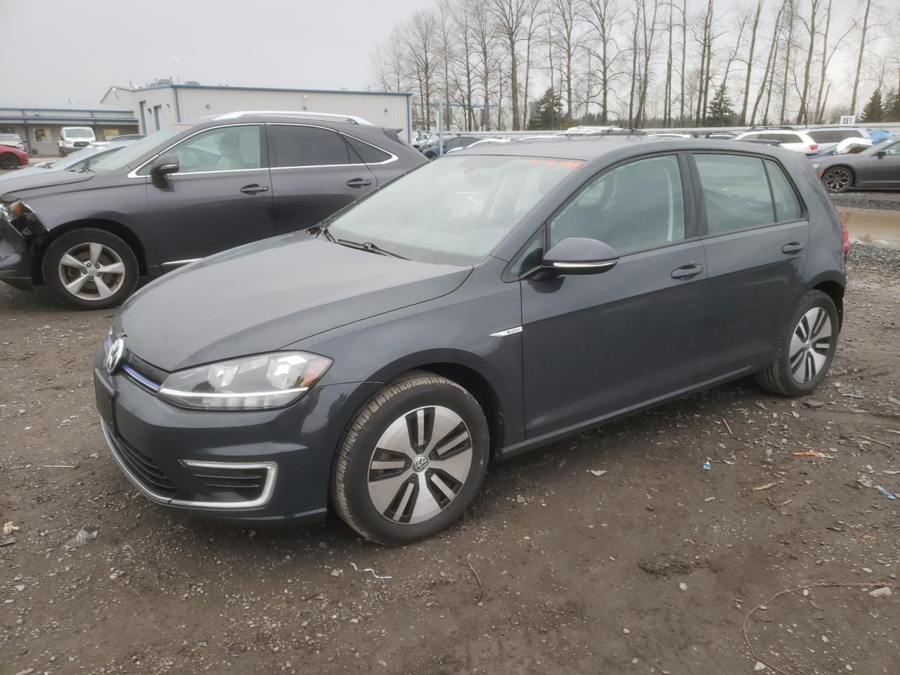 Изображение 2019 VOLKSWAGEN E-GOLF SE 2019