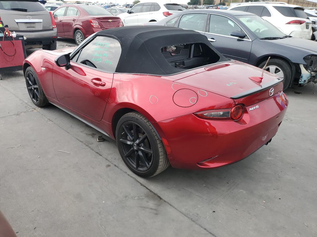 Изображение 2 2019 MAZDA MX-5 MIATA CLUB 2019 с VIN JM1NDAC73K0310803