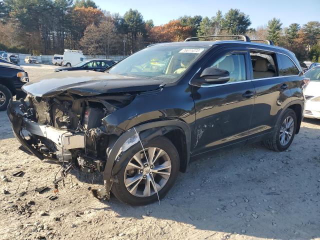 Image 1 of 2015 TOYOTA HIGHLANDER XLE 2015 with VIN 5TDJKRFH3FS160864