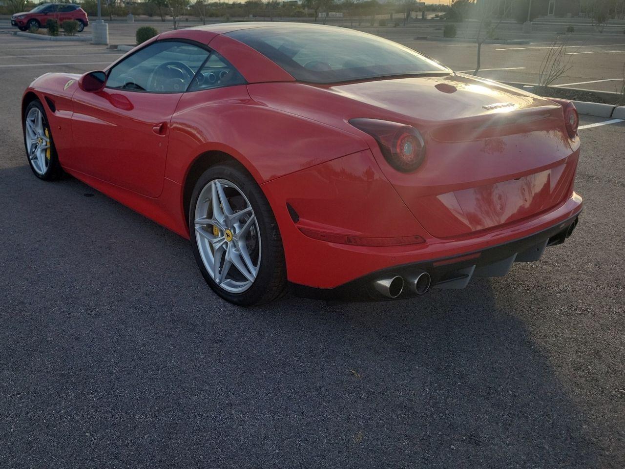 Obraz 3 z 2016 FERRARI CALIFORNIA T  2016 z VIN ZFF77XJA0G0219028