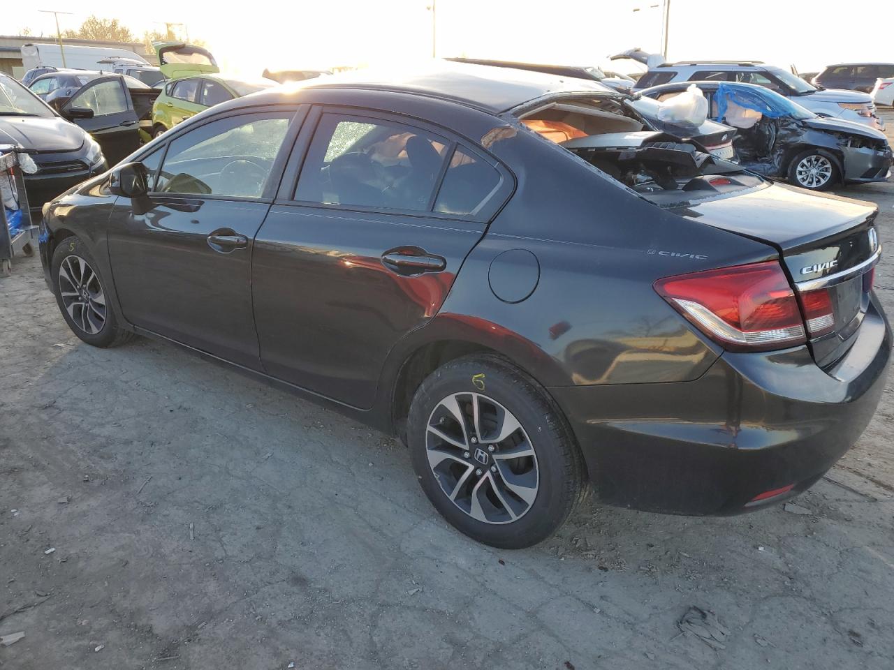 Obraz 2 z 2013 HONDA CIVIC LX 2013 z VIN 2HGFB2F51DH598816