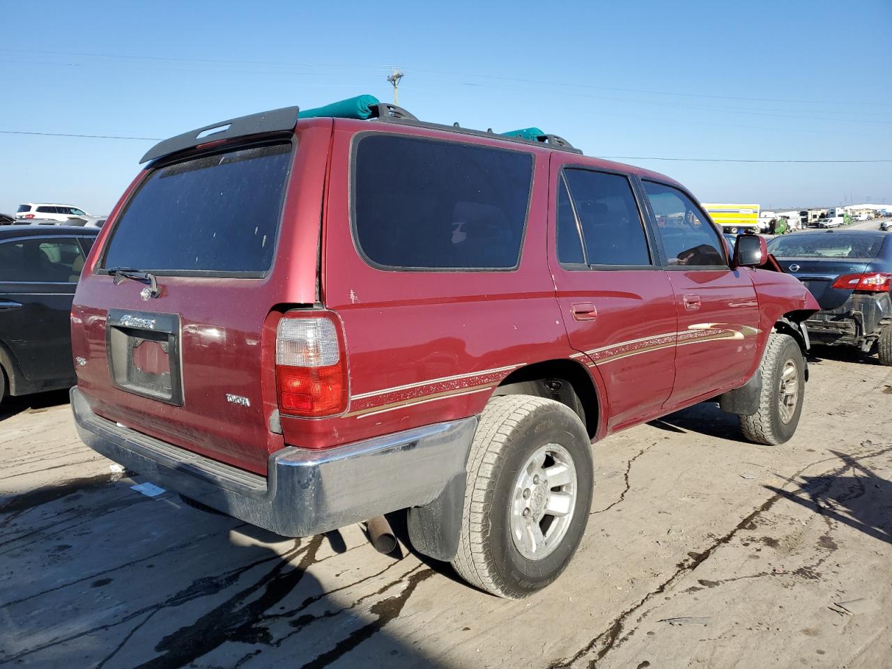 Image 3 of 1996 TOYOTA 4RUNNER SR5 1996 with VIN JT3GN86R8T0005122