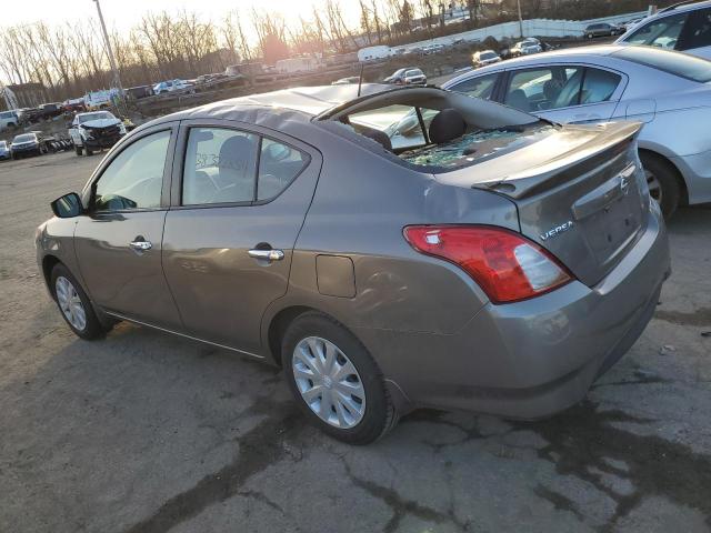 Obraz 2 z 2017 NISSAN VERSA S 2017 z VIN 3N1CN7AP3HL859636