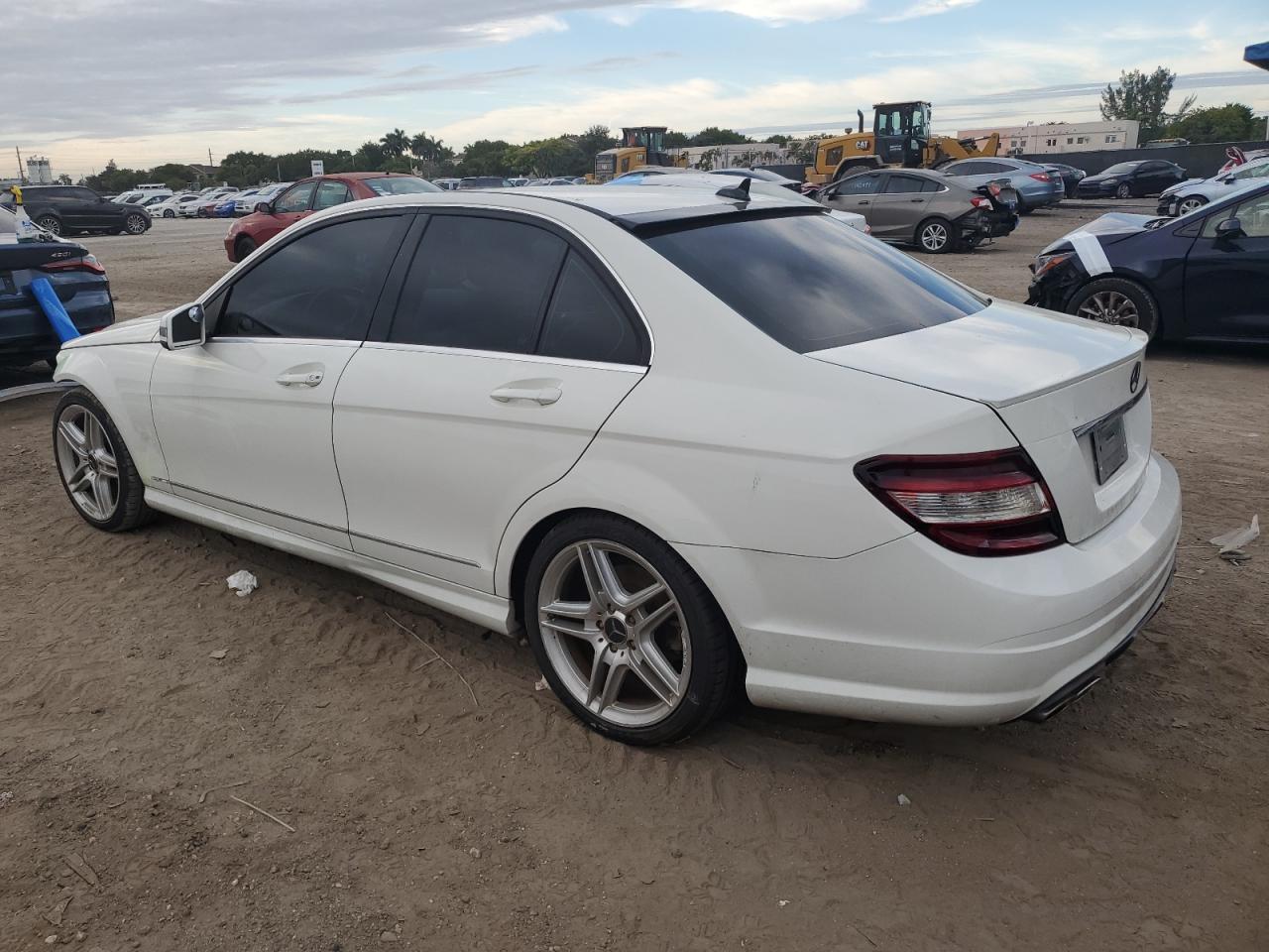 Image 2 of 2011 MERCEDES-BENZ C 300 2011 with VIN WDDGF5EB1BR137795