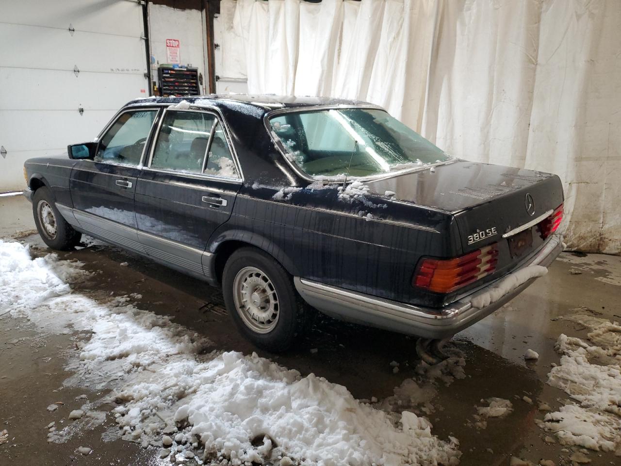 Obraz 2 z 1985 MERCEDES-BENZ UNKNOWN 1985 z VIN WDB1260321A012961