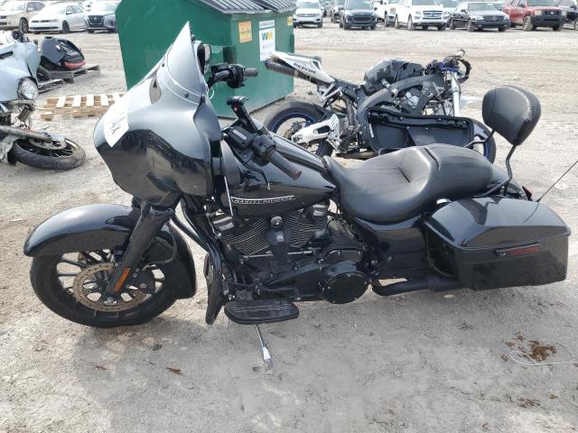 Image 2 of 2018 HARLEY-DAVIDSON FLHXS STREET GLIDE SPECIAL 2018 with VIN 1HD1KRC1XJB686494