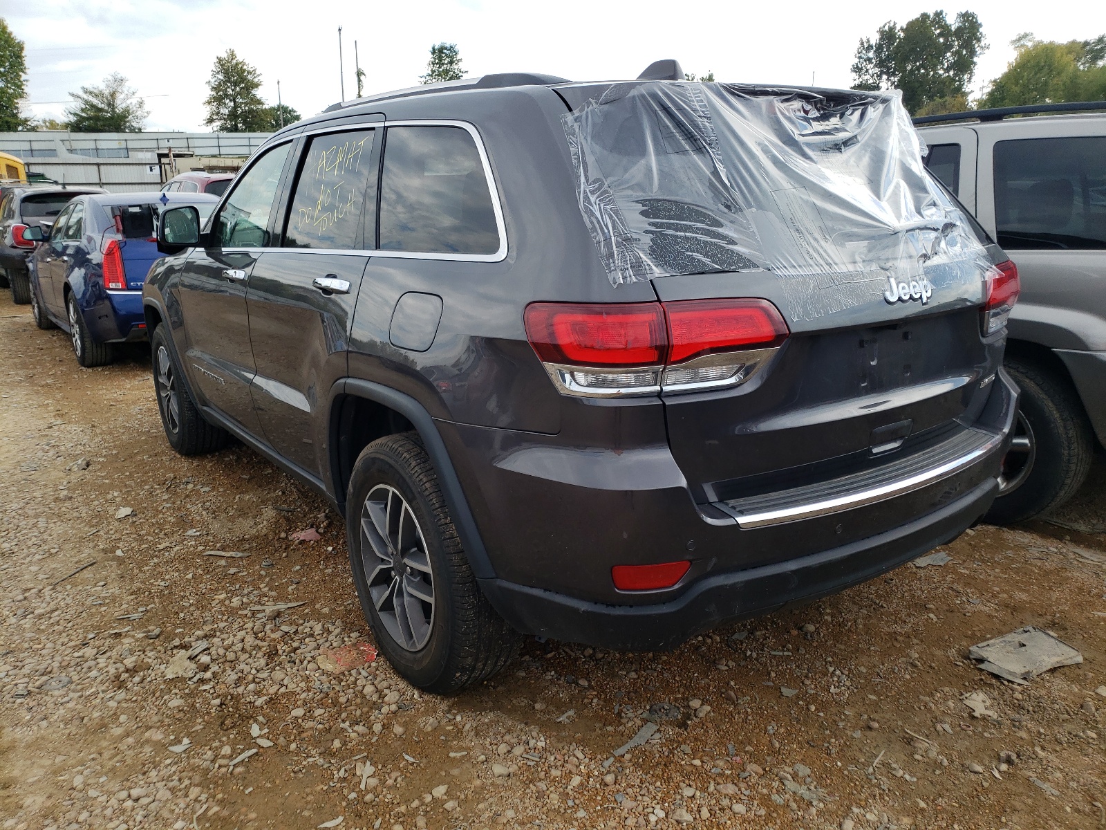 Image 3 of 2020 JEEP GRAND CHEROKEE LIMITED 2020 with VIN 1C4RJEBG5LC128314