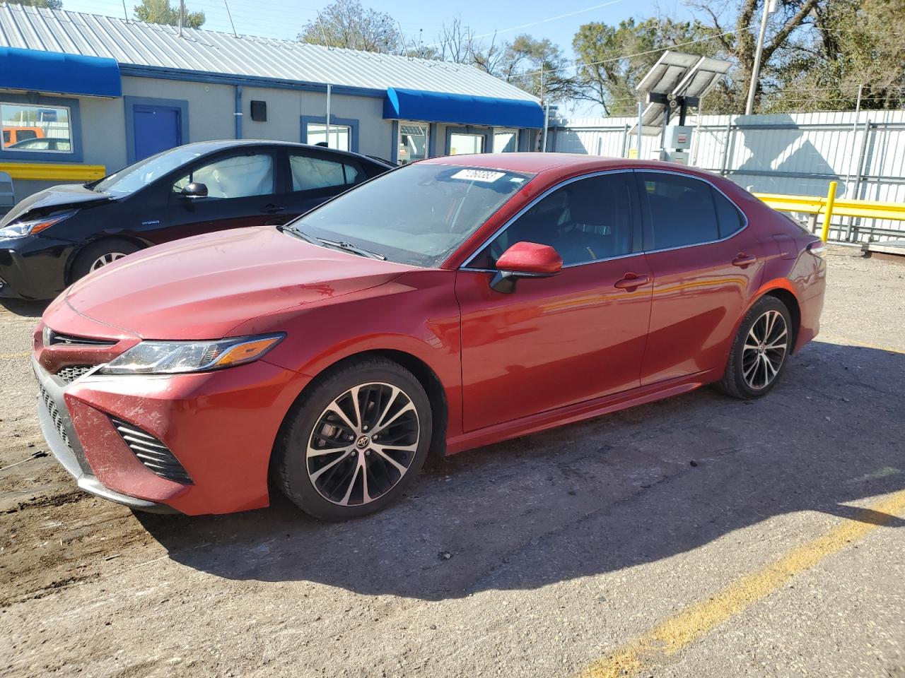 Image 1 of 2020 TOYOTA CAMRY SE 2020 with VIN 4T1G11AK4LU396671