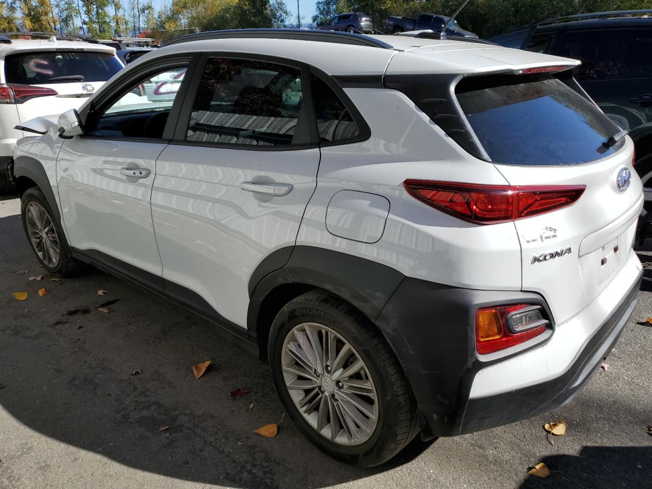 Obraz 2 z 2021 HYUNDAI KONA SEL 2021 z VIN KM8K22AA7MU615712