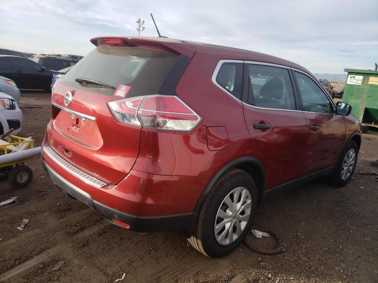 Image 3 of 2016 NISSAN ROGUE S 2016 with VIN 5N1AT2MT1GC915729