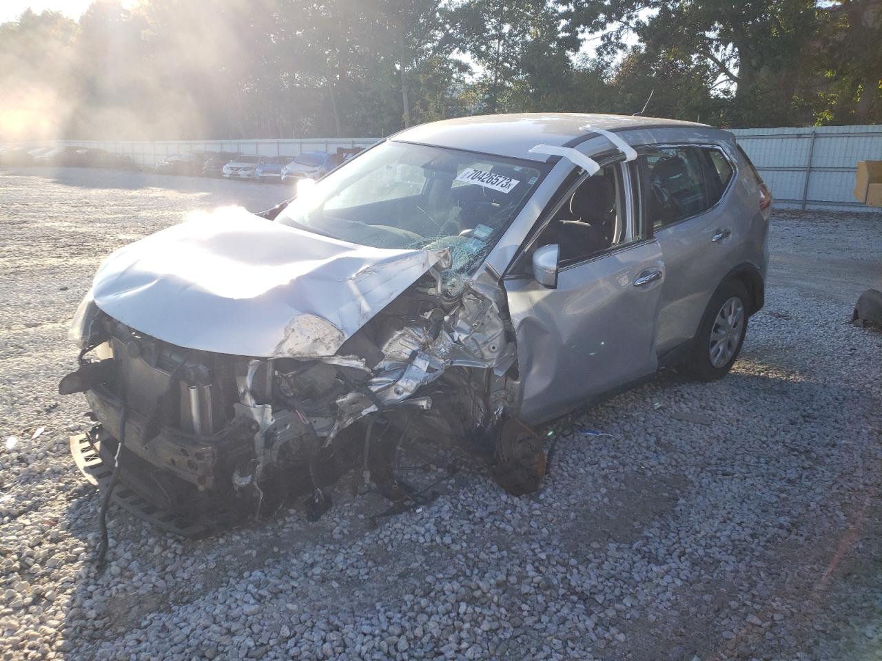 Image 1 of 2015 NISSAN ROGUE S 2015 with VIN KNMAT2MV0FP546083