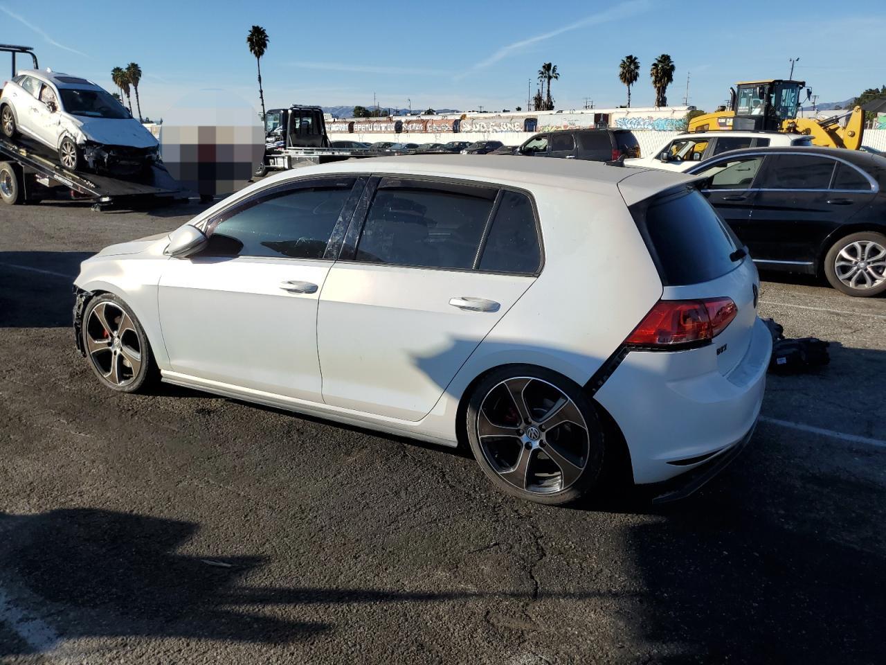 Изображение 2 2017 VOLKSWAGEN GTI S 2017 с VIN 3VW4T7AU9HM020093
