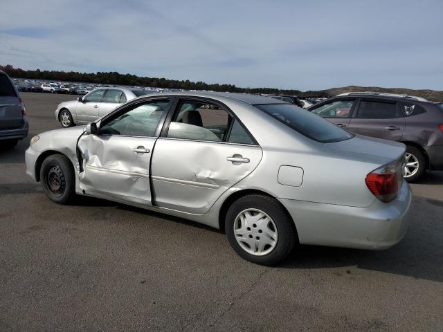 Image 2 of 2005 TOYOTA CAMRY LE 2005 with VIN 4T1BE32K75U590218
