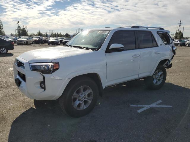 Obraz 1 z 2022 TOYOTA 4RUNNER SR5 2022 z VIN JTEFU5JR5N5253619