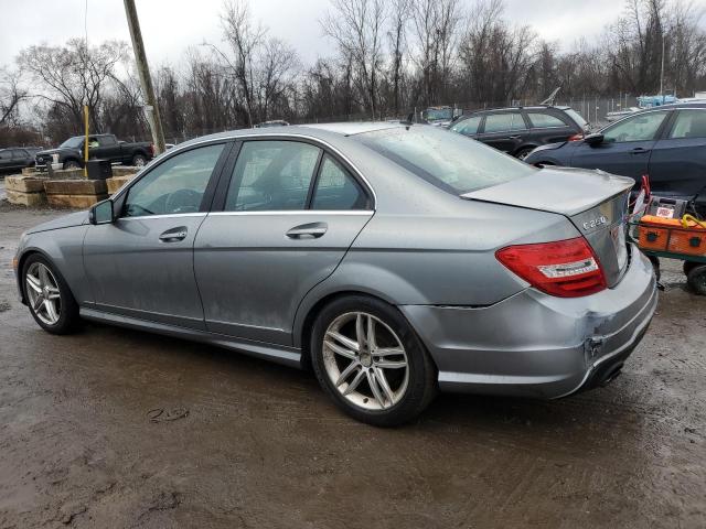 Image 2 of 2013 MERCEDES-BENZ C 250 2013 with VIN WDDGF4HBXDR275201