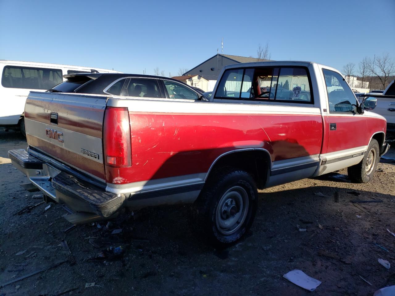 Obraz 3 z 1991 GMC SIERRA C2500 1991 z VIN 1GTFC24K1ME531774