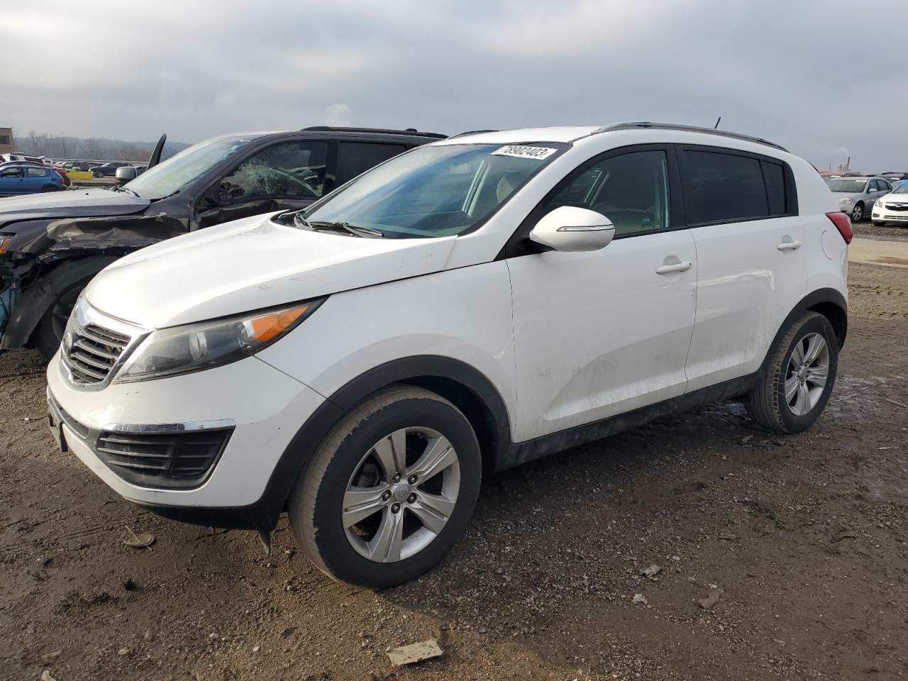 Image 1 of 2011 KIA SPORTAGE LX 2011 with VIN KNDPB3A29B7017450