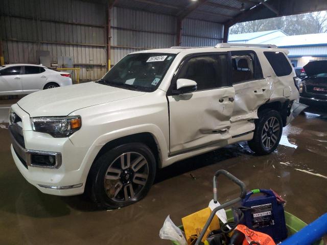 Image 1 of 2019 TOYOTA 4RUNNER SR5 2019 with VIN JTEBU5JR4K5646425