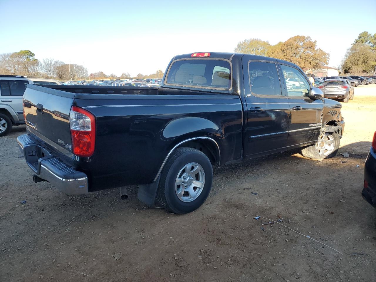 Image 3 of 2004 TOYOTA TUNDRA DOUBLE CAB SR5 2004 with VIN 5TBET34184S448550