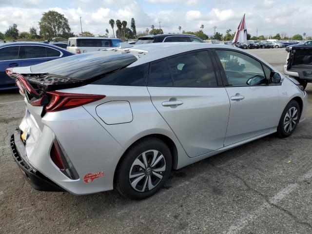 Изображение 3 2018 TOYOTA PRIUS PRIME  2018 с VIN JTDKARFP5J3076991