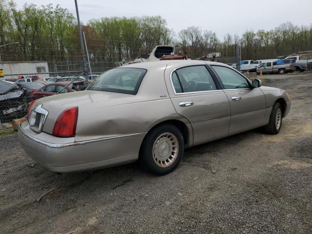 Obraz 3 z 2000 LINCOLN TOWN CAR EXECUTIVE 2000 z VIN 1LNHM81W3YY876756